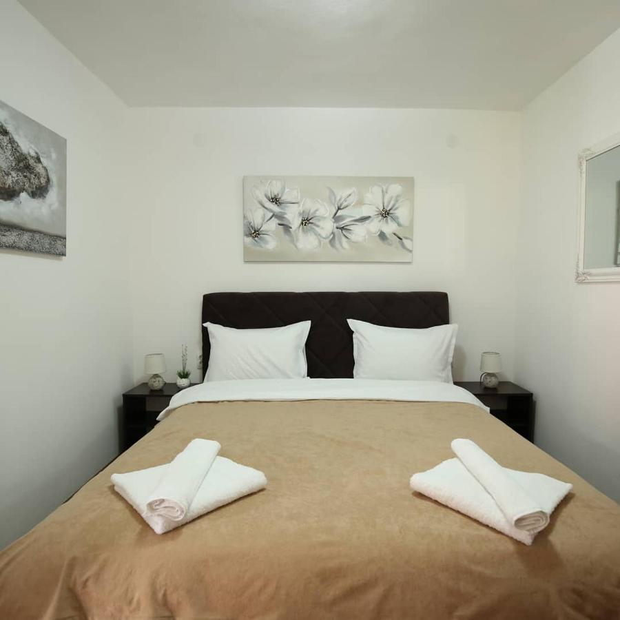 Apartments & Dream Rooms Ni Exterior foto